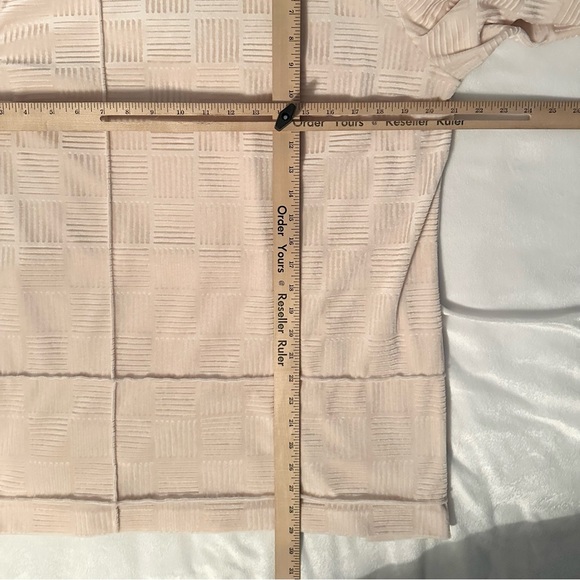 Joelle by Gruppo La Perla Italy Textured Soft Velour Sleep Shirt Women’s L cream - Picture 4 of 5